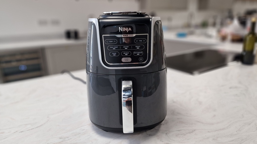 Ninja Air Fryer Max XL AF161.